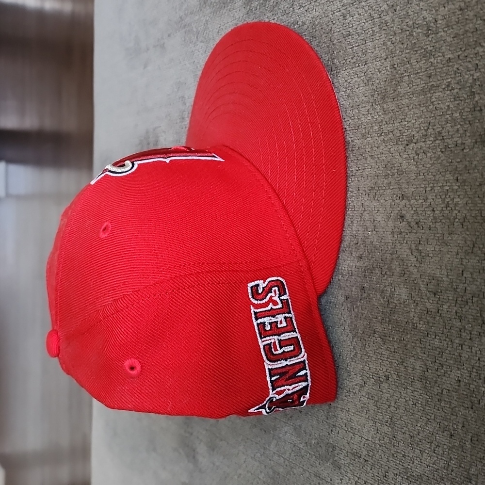 Angels cap - Picture 2 of 3